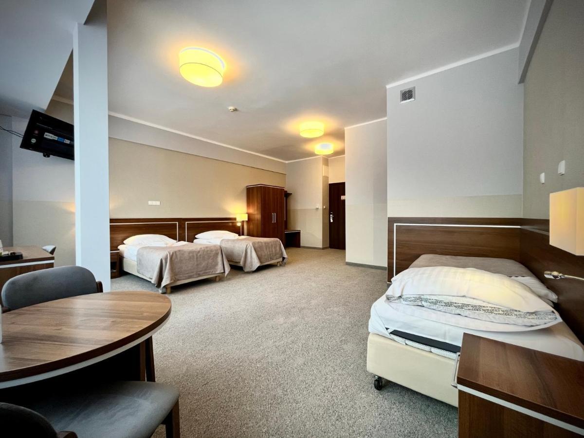 Hotel Szyndzielnia Bielsko-Biała Exteriör bild
