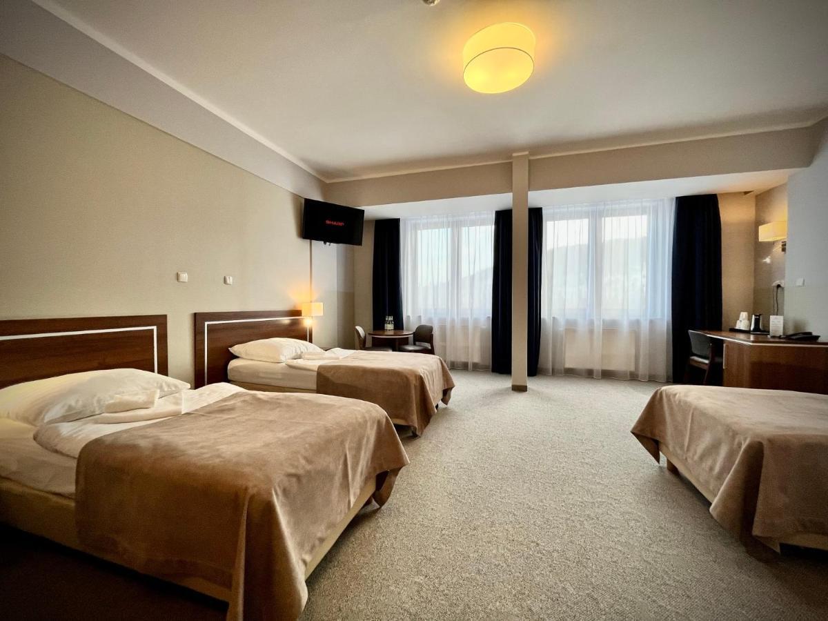 Hotel Szyndzielnia Bielsko-Biała Exteriör bild